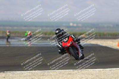 media/Sep-21-2025-TrackDaz (Sun) [[277c75b276]]/A Group/10am (Turn 1)/